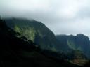 Impressionen von Madeira - Berge in den Wolken (c)2003 Wolfgang Bning
